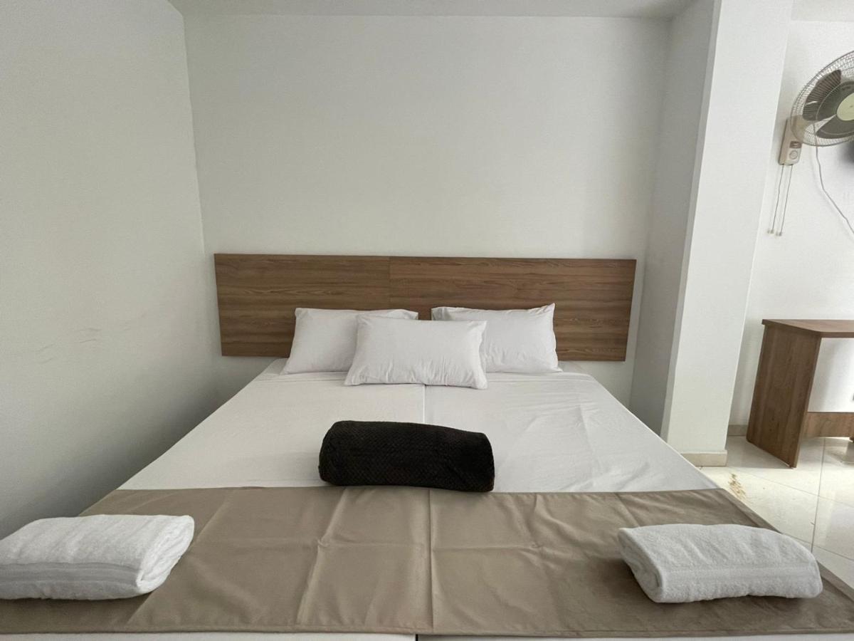 Hotel Sie7E Express 메딜린 외부 사진