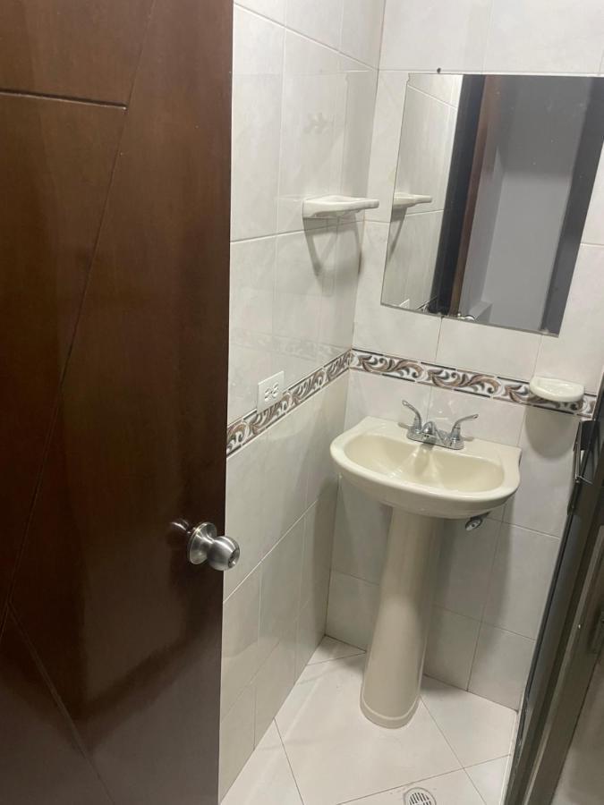 Hotel Sie7E Express 메딜린 외부 사진